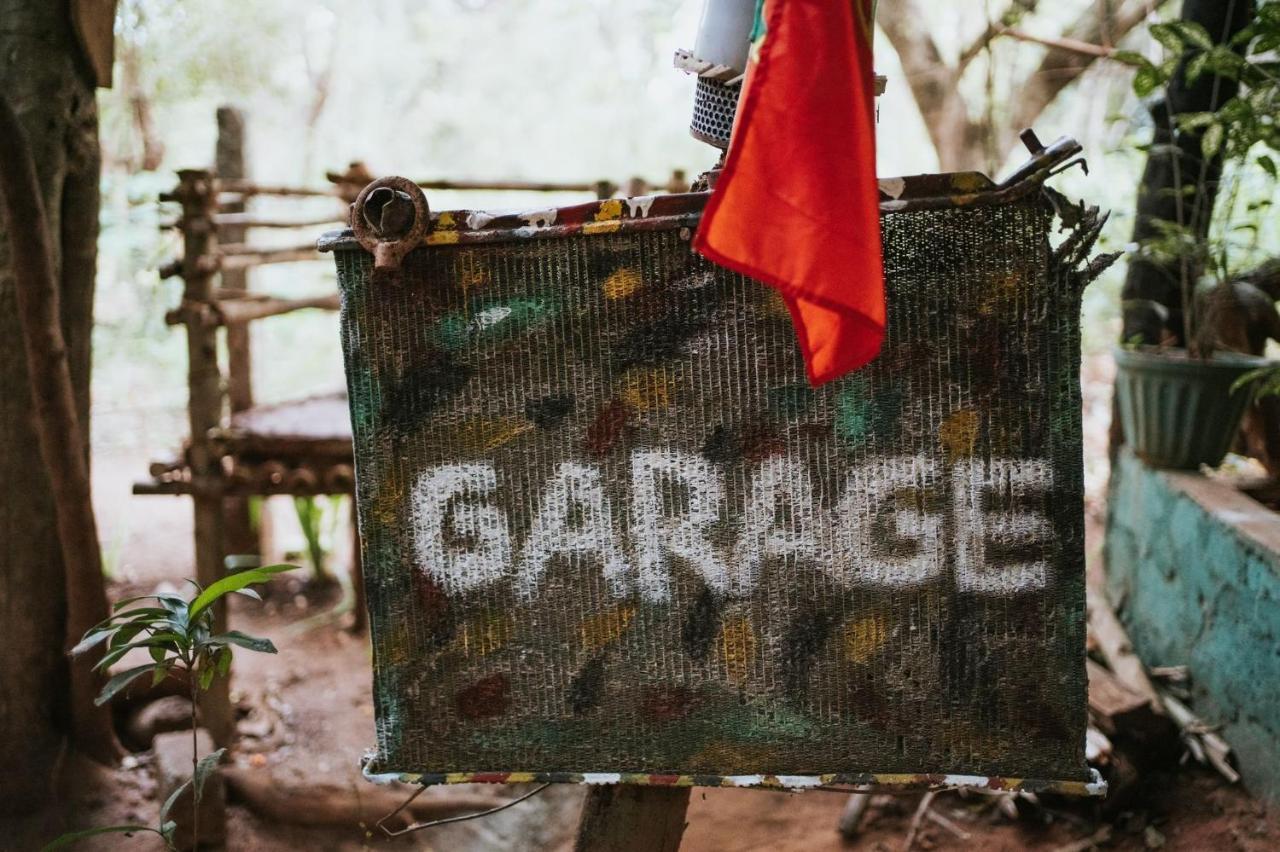 Hotel Hideaway Garage Дамбулла Екстер'єр фото
